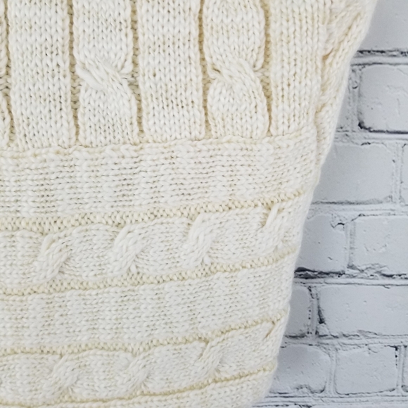 🇨🇦 Cable Knit Sleeveless Shrug Vest - Picture 4 of 6